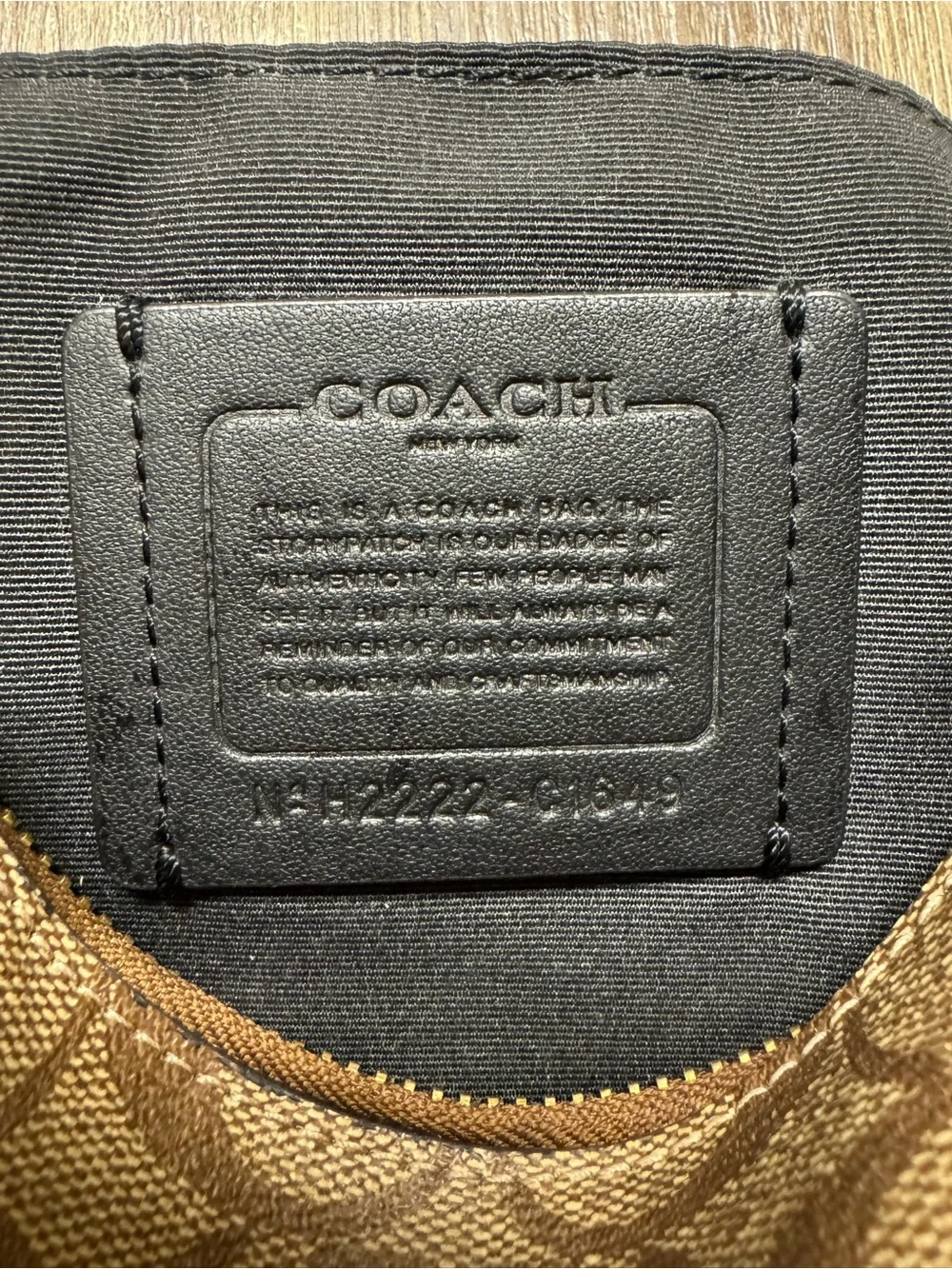 Coach Brown Signature Coated Pebbled Canvas Shoulder Bag Black‎ Trim